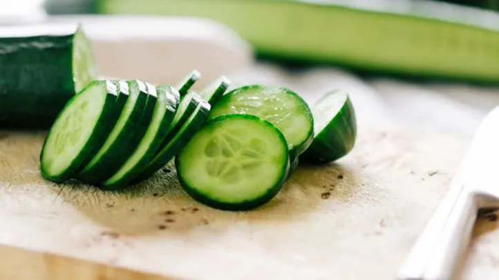 Shreela Sharma, PhD, RDN, spoke to Everyday Health about water-packed foods to help avoid dehydration.